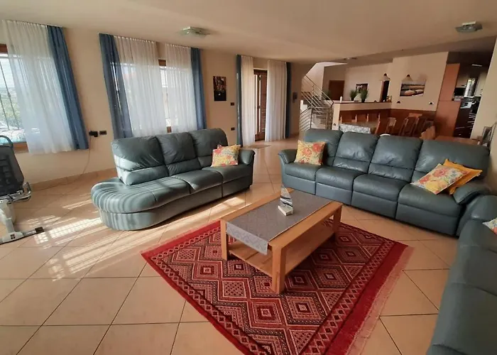 Relax Kampel 别墅 *